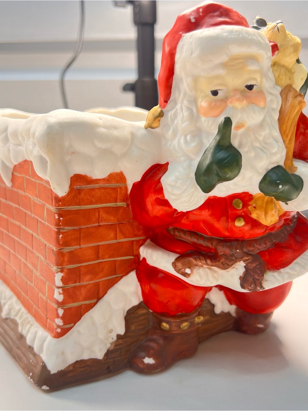 Vintage 1995 Harbert Industries Santa Chimney Ceramic Planter Christmas 6”